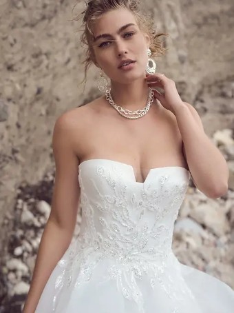 Maggie Sottero Style #ITALIANA ITALIANA #2 thumbnail