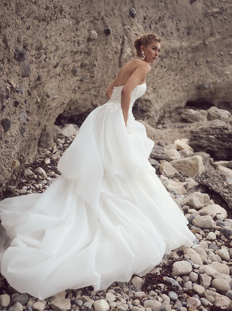 Maggie Sottero Style #ITALIANA ITALIANA #1 thumbnail